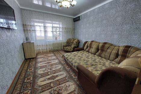 Двухкомнатная квартира в аренду посуточно в Уральске по адресу улица Щурихина, 40