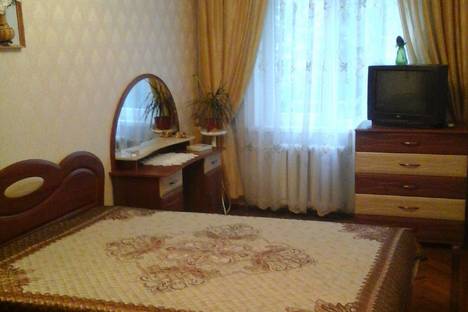 Двухкомнатная квартира в аренду посуточно в Алуште по адресу улица Заречная, 10