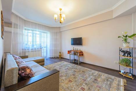 Двухкомнатная квартира в аренду посуточно в Алматы по адресу улица Мауленова 133, метро Байконур