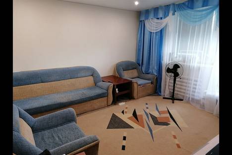 2-комнатная квартира в Яровом, кв-л A, 35