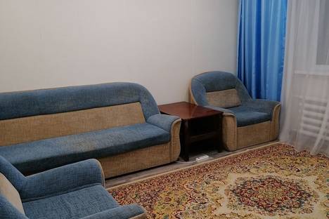 2-комнатная квартира в Яровом, Яровое, кв-л A, 35