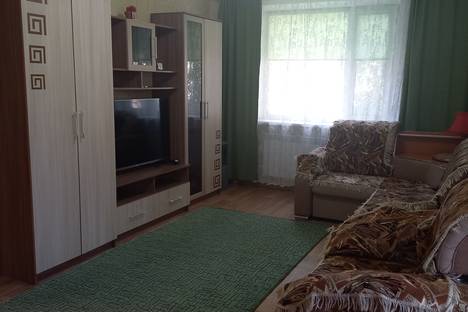 2-комнатная квартира в Яровом, кв-л А, 35