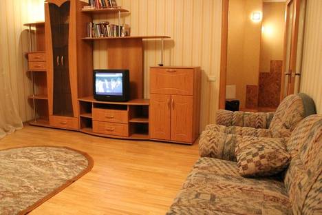 Трёхкомнатная квартира в аренду посуточно в Барнауле по адресу Попова 143