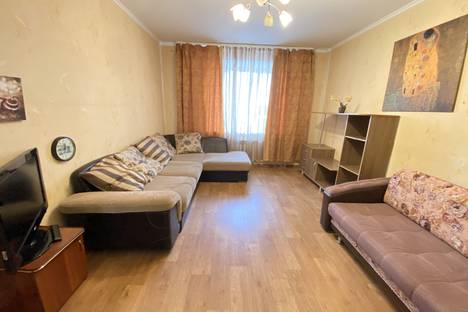 3-комнатная квартира в Казани, ул. Сибгата Хакима, 31