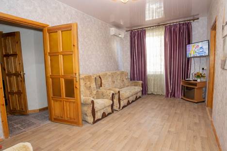 2-комнатная квартира в Севастополе, улица Гоголя, 26