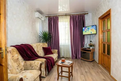 2-комнатная квартира в Севастополе, улица Гоголя, 26