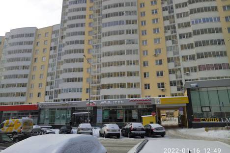 Однокомнатная квартира в аренду посуточно в Екатеринбурге по адресу ул. Степана Разина, 122, метро Чкаловская