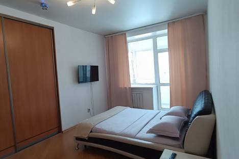 2-комнатная квартира в Красноярске, улица Урицкого, 51