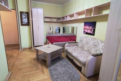 Однокомнатная квартира в аренду посуточно в Нальчике по адресу Ленина 35 Нальчик