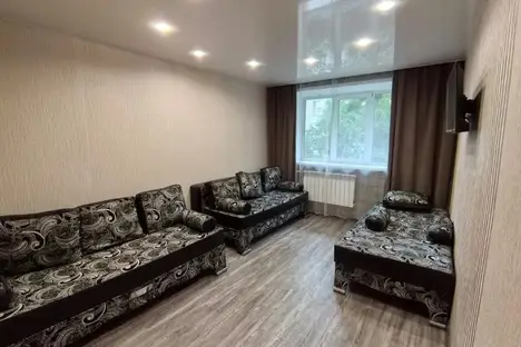 2-комнатная квартира в Новокузнецке, улица Кутузова, 64