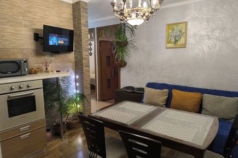 3-комнатная квартира в Курске, улица Радищева, 23