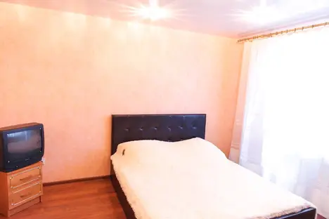 2-комнатная квартира в Каменске-Уральском, улица Уральская, 51