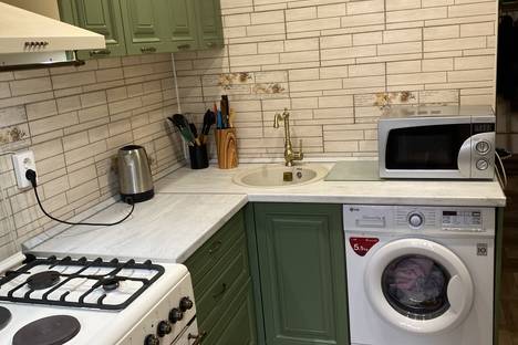 2-комнатная квартира в Гагре, Гагра, улица Абазгаа, 49/1