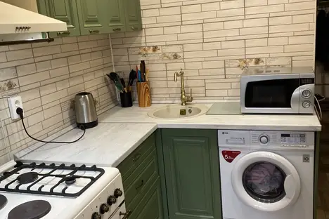 2-комнатная квартира в Гагре, улица Абазгаа, 49/1