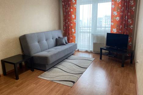 1-комнатная квартира в Новокузнецке, пр-кт Строителей, 90Б, 8 этаж