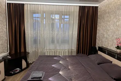 2-комнатная квартира в Мурманске, проспект Героев-Североморцев, 83/1