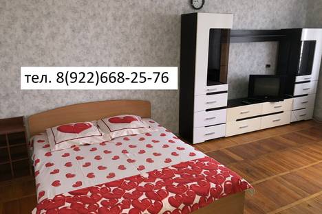 Однокомнатная квартира в аренду посуточно в Кирове по адресу улица Дерендяева, 91