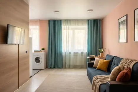 3-комнатная квартира в Красноярске, Красноярск, улица Сурикова, 4