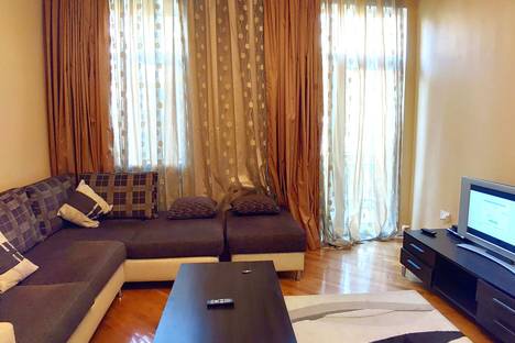 3-комнатная квартира в Баку, улица Самеда Вургуна, 9, м. Сахиль