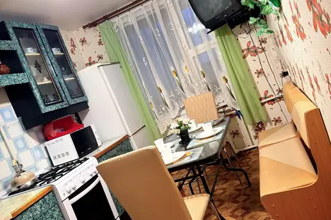 2-комнатная квартира в Бобруйске, улица Бахарова,д.224