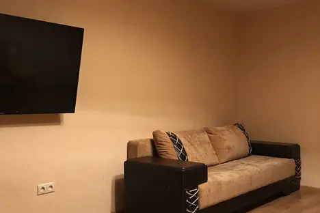 3-комнатная квартира в Ижевске, Удмуртская респ.,ул. Холмогорова, 27