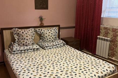 2-комнатная квартира в Кисловодске, улица Чернышевского , 25А