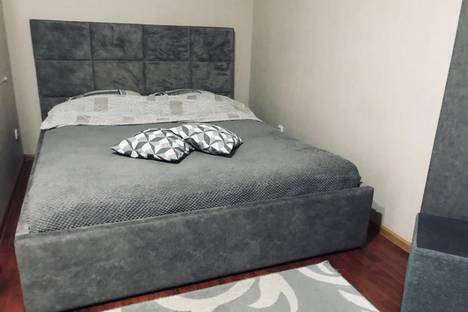 1-комнатная квартира в Ижевске, Удмуртская респ.,ул. Ленина, 8