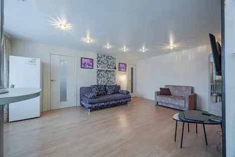 2-комнатная квартира в Дзержинске, улица Гайдара, 40