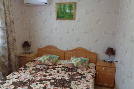 2-комнатная квартира в Новом Свете, улица Голицына, 36