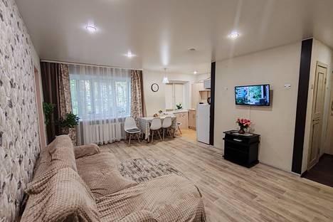 2-комнатная квартира в Великом Новгороде, Псковский район, улица Белова, 14