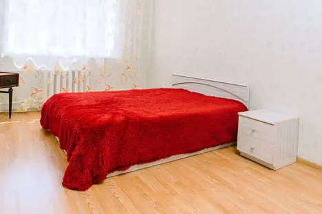 2-комнатная квартира в Оренбурге, Салмышская улица, 43/4