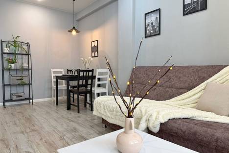 2-комнатная квартира в Кирове, Октябрьский проспект, 117