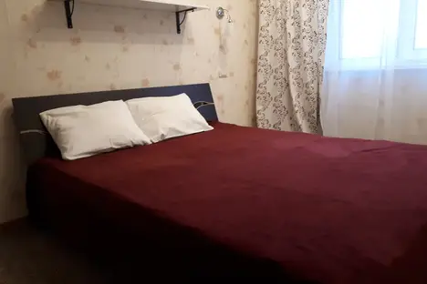 3-комнатная квартира в Челябинске, Краснознамённая улица, 44