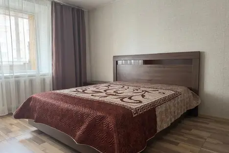 2-комнатная квартира в Кирове, Октябрьский проспект, 153