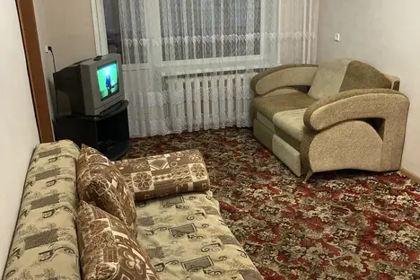 2-комнатная квартира в Ишиме, улица Шаронова, 13