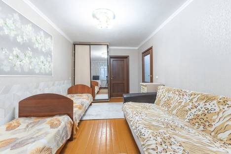 2-комнатная квартира в Казани, Казань, Ленинградская улица, 32А, м. Авиастроительная