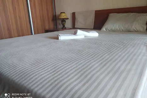 2-комнатная квартира в Омске, проспект Комарова, 14