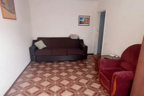 1-комнатная квартира в Южно-Сахалинске, улица имени Космонавта Поповича, 73