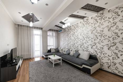 2-комнатная квартира в Бишкеке, улица Турусбекова, 100