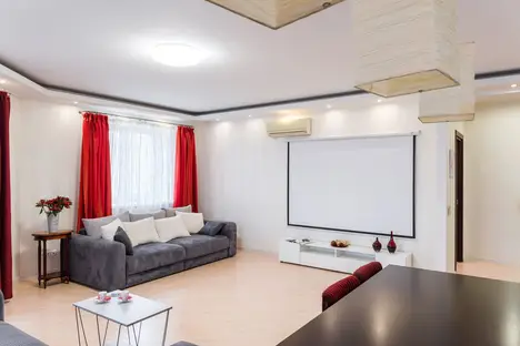 2-комнатная квартира в Екатеринбурге, Екатеринбург, улица Фролова, 31