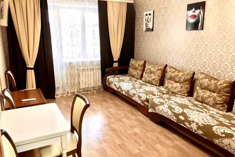 2-комнатная квартира в Минусинске, Минусинск, улица Трегубенко, 57А