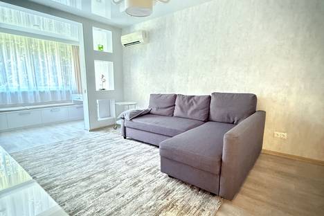 2-комнатная квартира в Сочи, микрорайон Центральный, улица Роз, 61