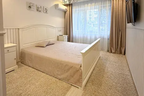 2-комнатная квартира в Сочи, микрорайон Центральный, улица Роз, 56