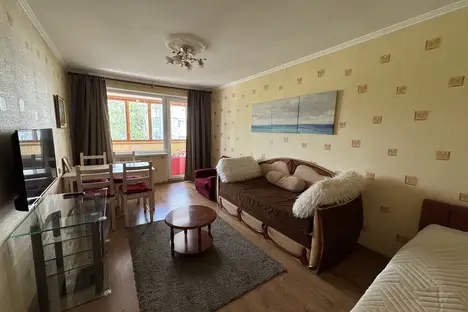 2-комнатная квартира в Алуште, Платановая улица, 6
