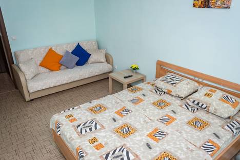 1-комнатная квартира в Тюмени, улица Александра Протозанова, 18к1 1-комнатная квартира в Тюмени, улица Александра Протозанова, 18к1