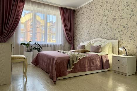 2-комнатная квартира в Ессентуках, Ессентуки, улица Орджоникидзе, 84к1