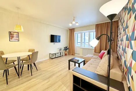 2-комнатная квартира в Кирове, Первомайский район, улица Урицкого, 24