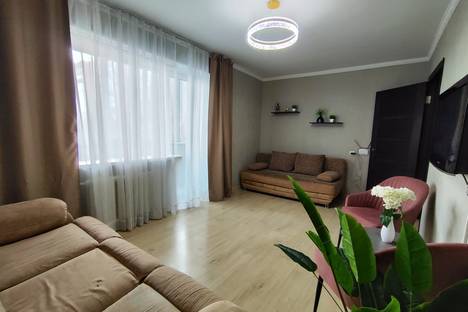 2-комнатная квартира во Владивостоке, улица Бестужева 20