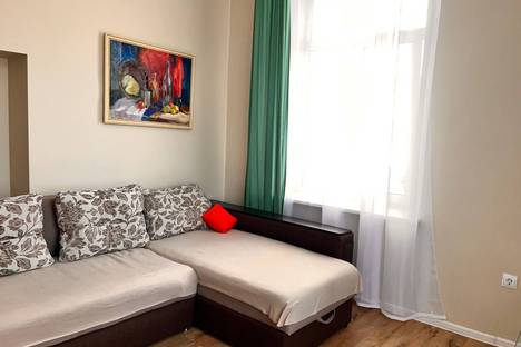 2-комнатная квартира во Владивостоке, 1-я Морская улица, 27