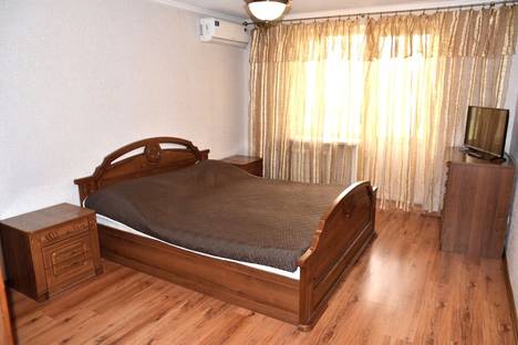 3-комнатная квартира в Ростове-на-Дону, Красноармейская улица, 298/81